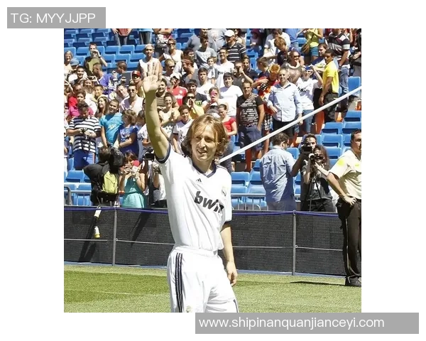 足球明星虚拟特效软件助力球迷体验真实赛场魅力与激情